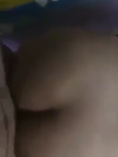 كحبة تُفشخ بشد شعر – سكس عراقي عدواني