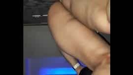 بدوية تتناك واقفة في الديسكو – سكس خليجي نادر