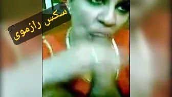 عراقية تهري الزبر العراقي بالمص واللحس – سكس عراقي