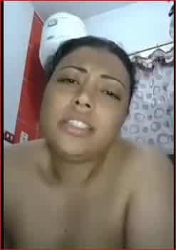 مصرية شبقة بتولع وبتعملها قدام الكاميرا وبتدلّع جسمها كله – سكس مصري خاص