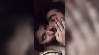 سكس انا وصديقتي مص ونيج – سكس عراقي