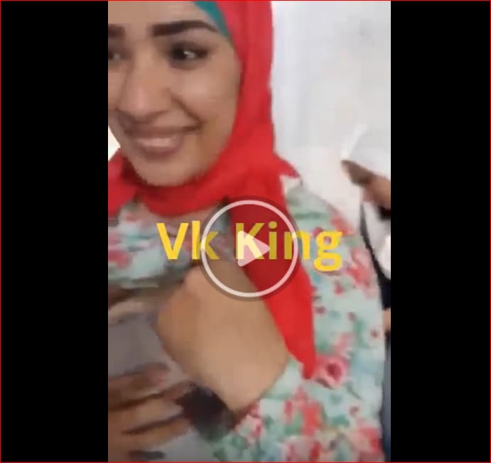 محجبة مصرية من كفر الشيخ بترقص وتغري لي بيصورها عشان ينيكها وفرحانه جدا