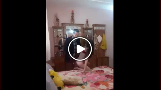 العريس مش قادر يقاوم ويصبر بنيك عروسته وهو لابس هدوم العرس – سكس مصري جديد مسرب